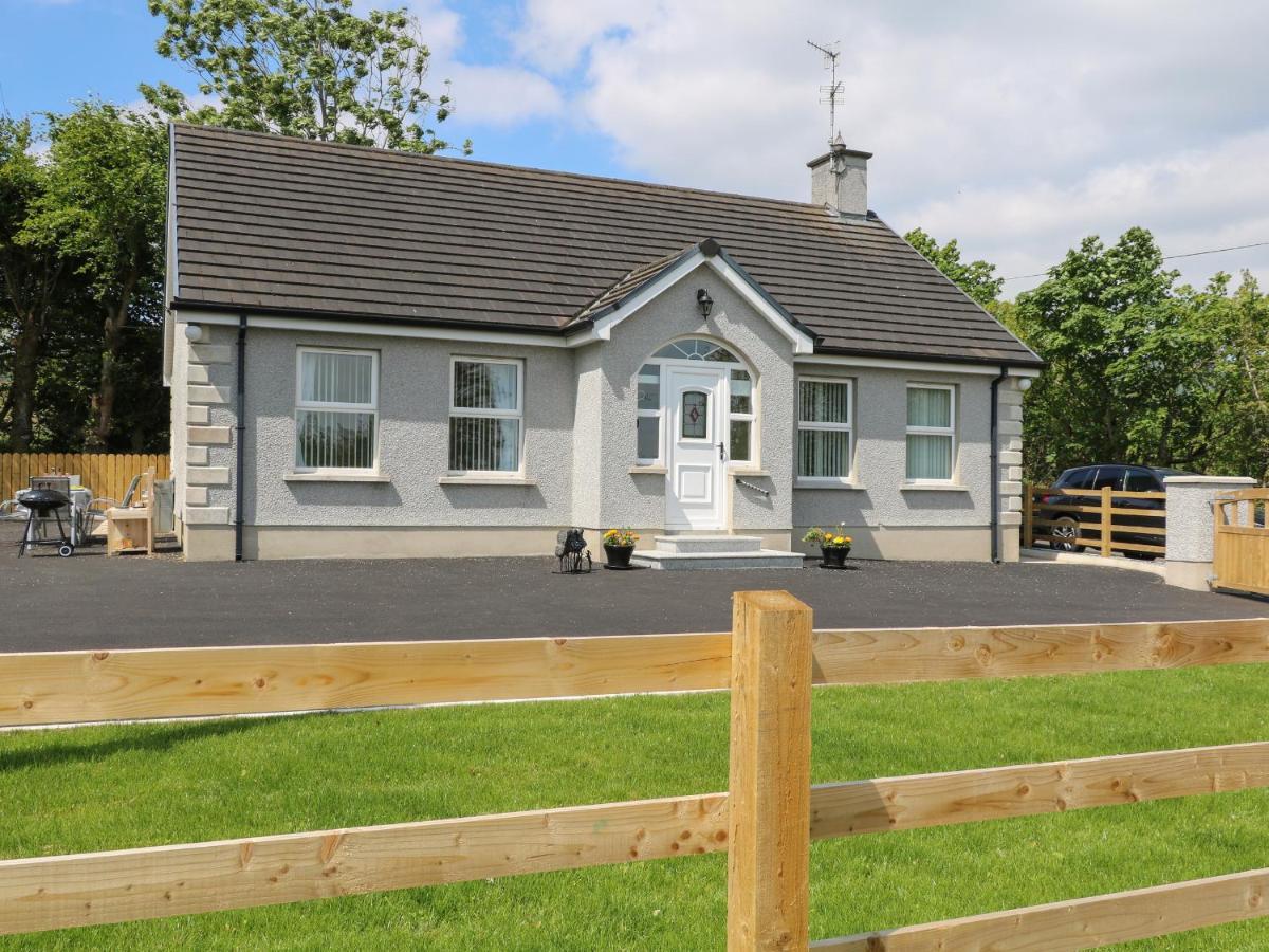 Slieve Gallion Cottage Magherafelt Extérieur photo